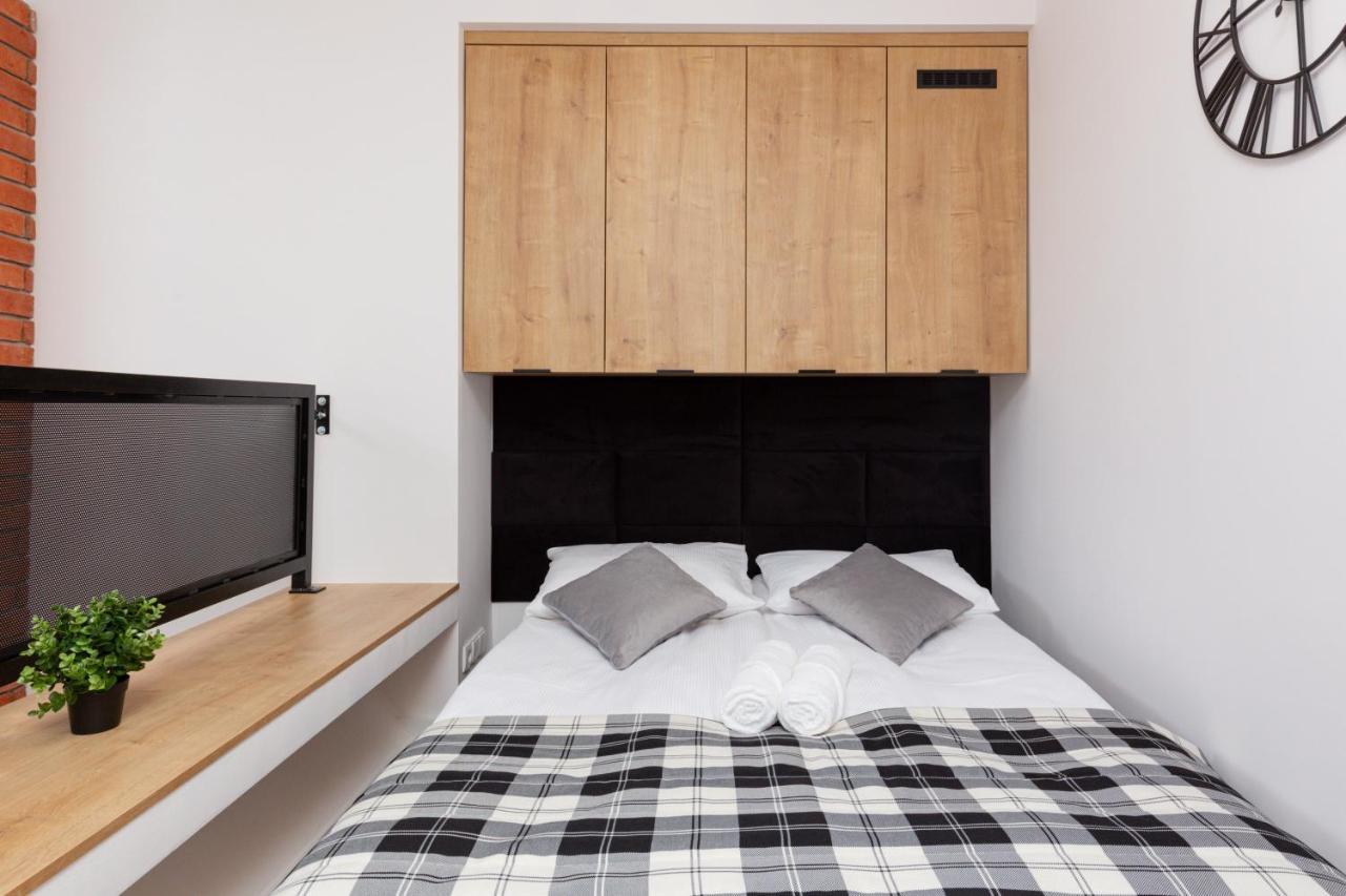 City Center Mezzanine Studio Chmielna By Noclegi Renters Βαρσοβία Εξωτερικό φωτογραφία